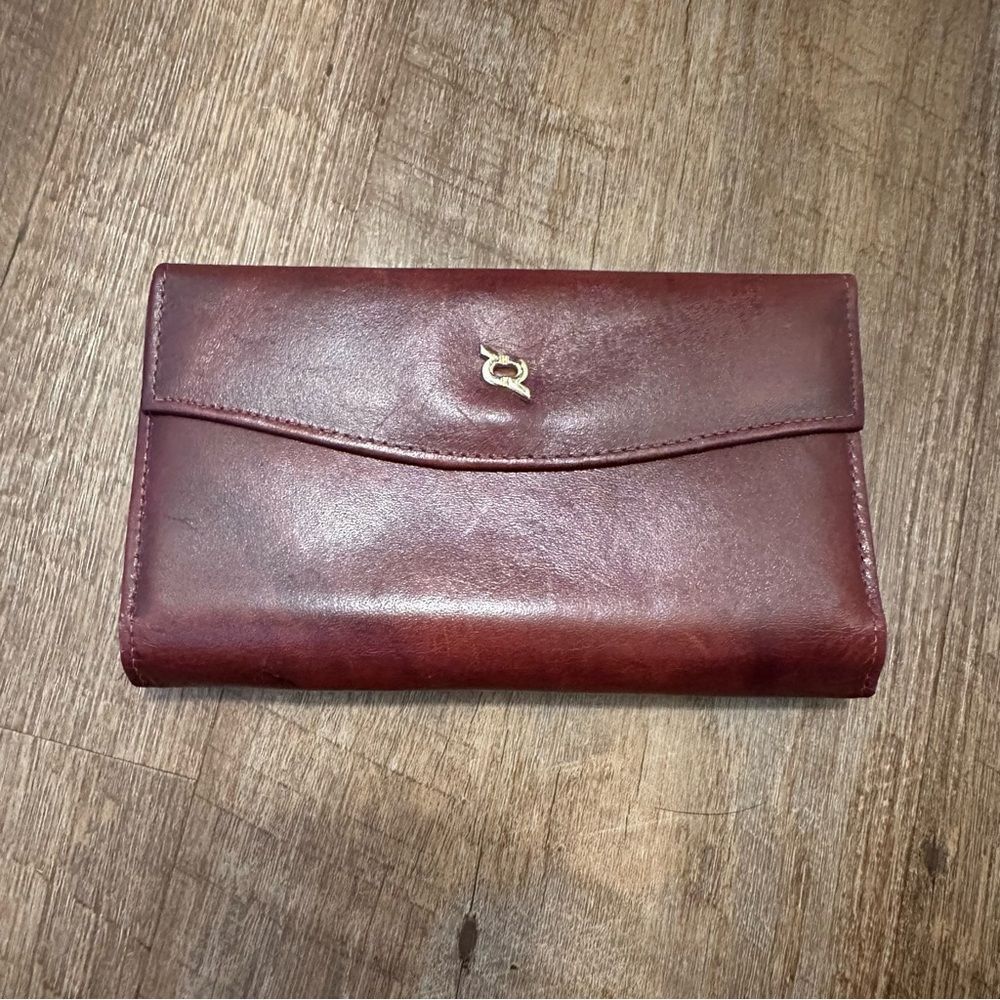 Vintage Rolfs Designer Collection Cowhide Wallet - Billfold Red/ Brown.